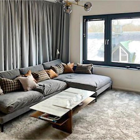 2 Bedroom Gorgeous Apartment In Stockholm Exterior foto